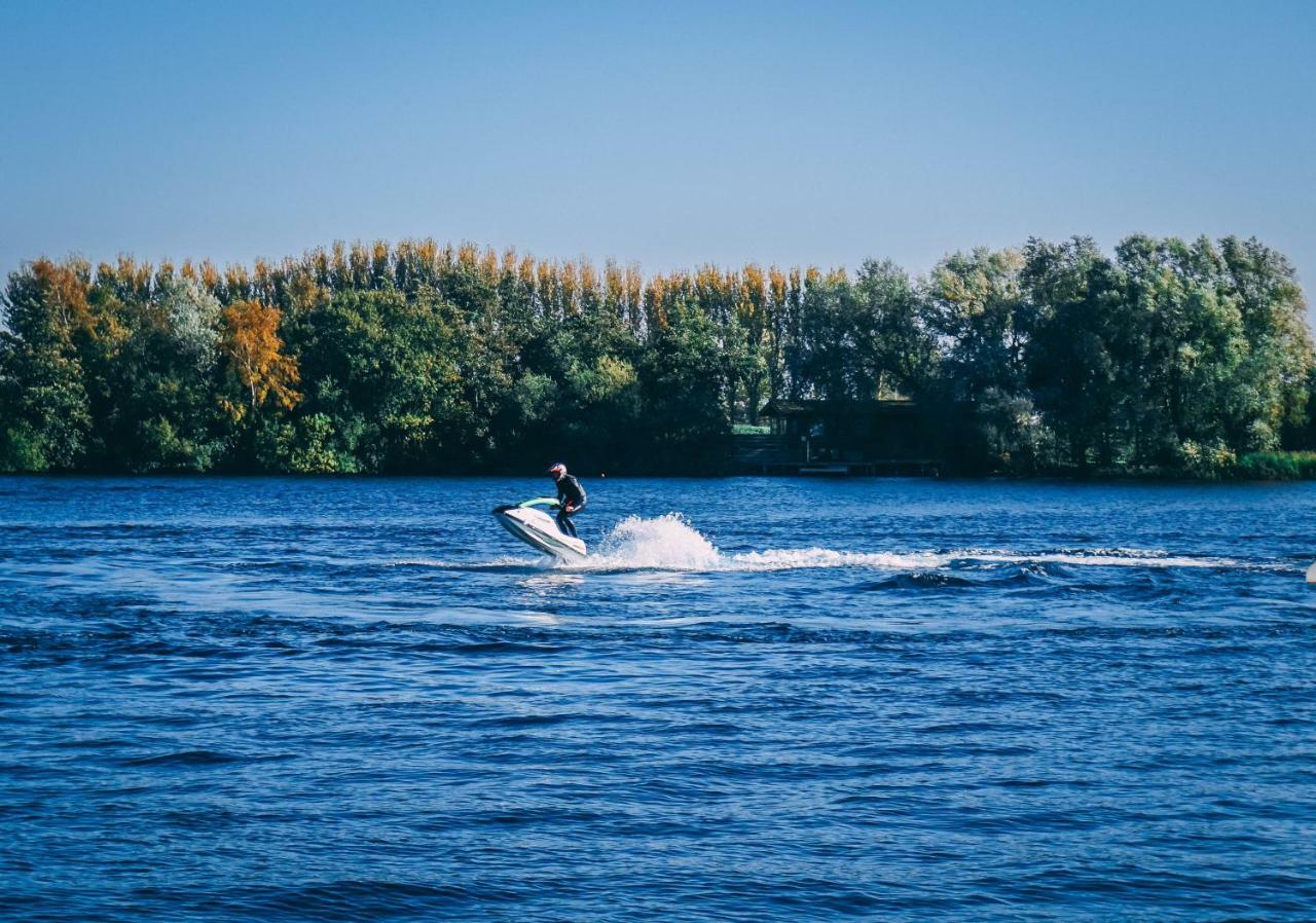 Relaxing Holiday Home With Hot Tub At Tattershall Lakes 외부 사진