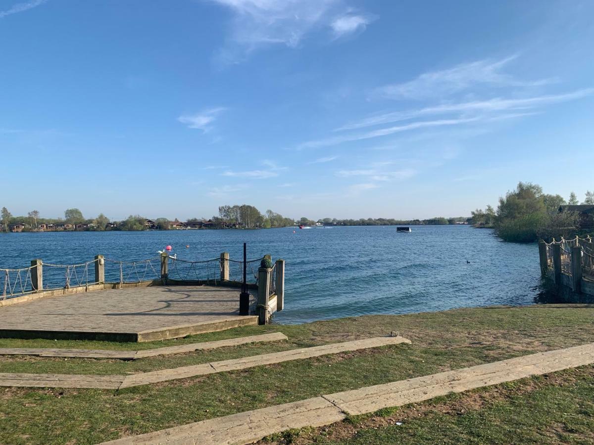 Relaxing Holiday Home With Hot Tub At Tattershall Lakes 외부 사진