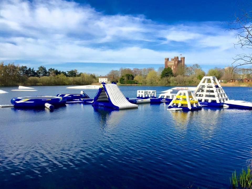 Relaxing Holiday Home With Hot Tub At Tattershall Lakes 외부 사진